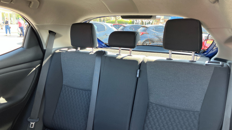 Toyota Yaris 1.5 Hybrid Icon 5dr CVT Hybrid Hatchback